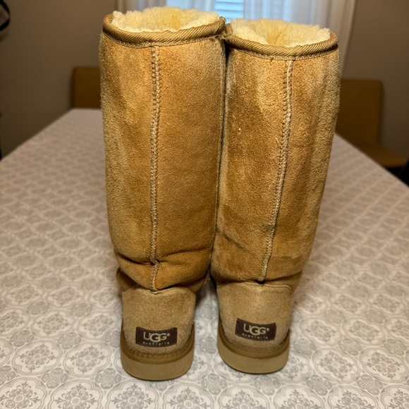 UGG Australia W8 - Picture 4 of 15